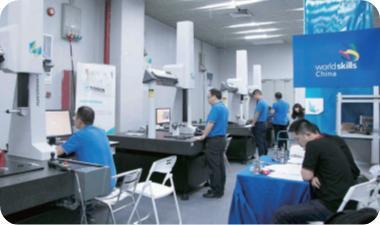 從課堂到智慧工廠 應(yīng)用軟件服務(wù)的演進與實踐